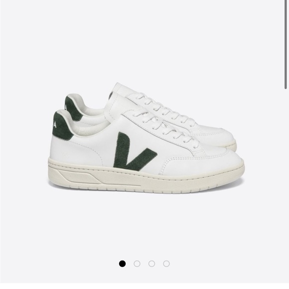Veja Shoes - Vega V-12 leather white cypress